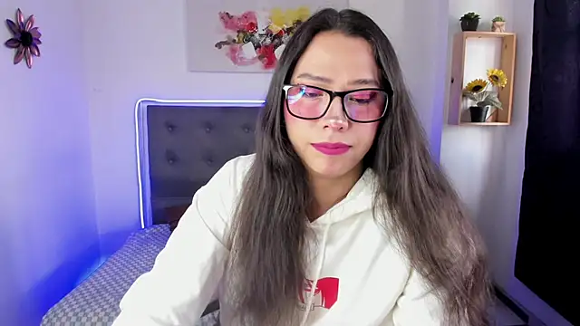 paula kawaiifu  online show from September 22, 2:12 pm