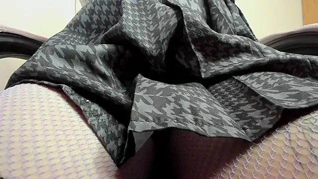 paula kawaiifu  online show from November 5, 1:36 pm