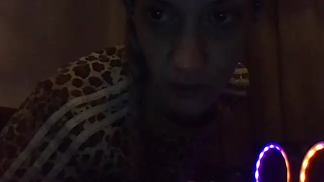 Snapshot of Khloestarh chatting on September 29, 11:49 am Khloestarh online show from September 29, 11:49 am