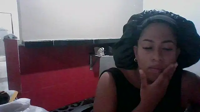 Kitra New online show from December 17, 1:43 am