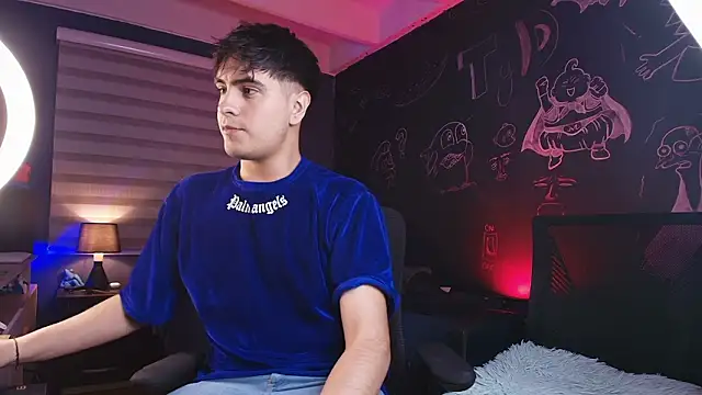 thiago rockwelll online show from February 28, 11:37 pm