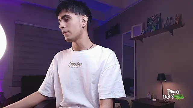 Snapshot of thiago_rockwelll chatting on February 24, 11:30 pm thiago rockwelll online show from February 24, 11:30 pm