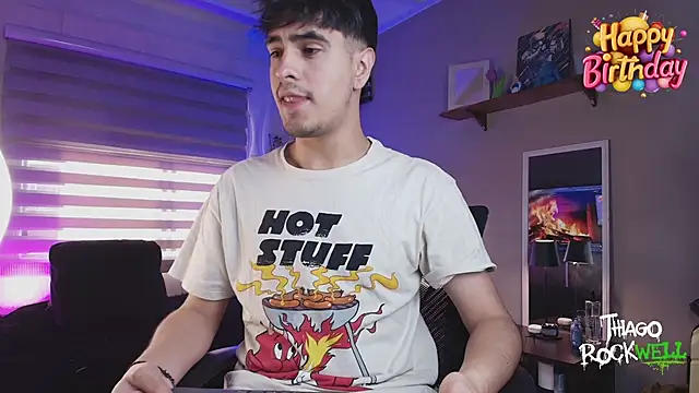 Snapshot of thiago_rockwelll chatting on September 25, 10:16 pm thiago rockwelll online show from September 25, 10:16 pm