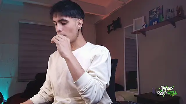 Snapshot of thiago_rockwelll chatting on March 3, 12:12 am thiago rockwelll online show from March 3, 12:12 am