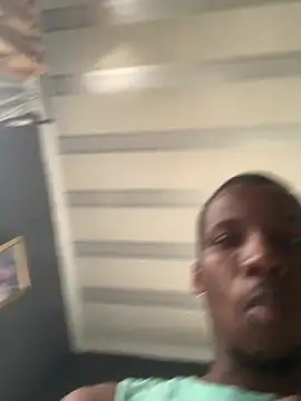 Snapshot of DManL chatting on January 12, 5:14 am DManL online show from January 12, 5:14 am