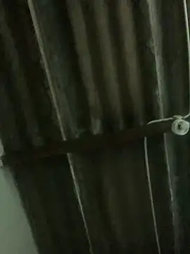 Snapshot of DManL chatting on December 16, 3:44 am DManL online show from December 16, 3:44 am