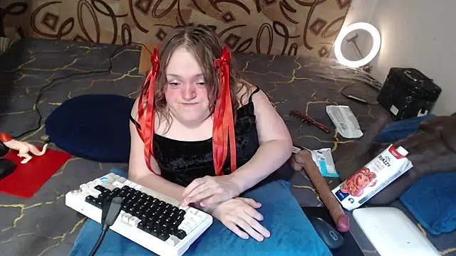 MiniNatalie online show from March 9, 2:07 am