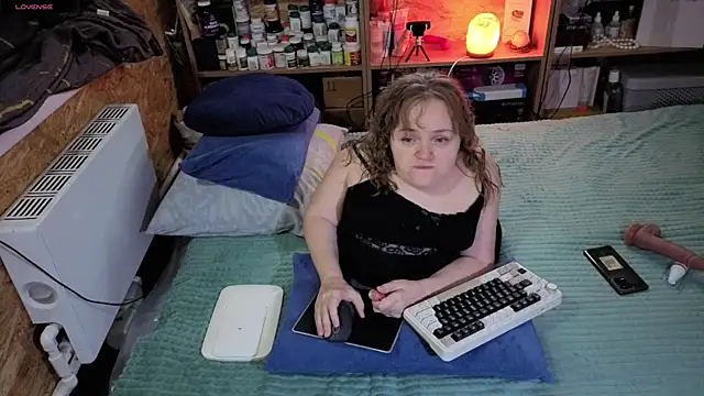 MiniNatalie online show from November 26, 11:32 am