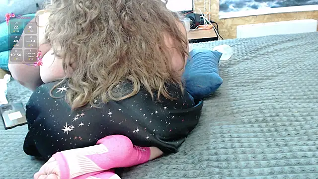 MiniNatalie online show from March 30, 8:27 am