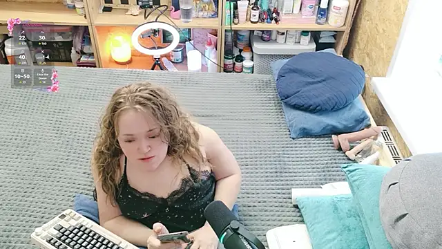 MiniNatalie online show from April 5, 10:22 am