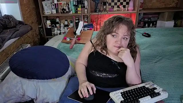 MiniNatalie online show from November 15, 5:22 am