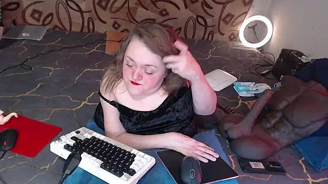 MiniNatalie online show from March 11, 7:35 am