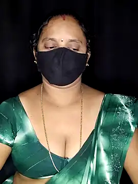 vintage-vibs online show from November 1, 6:35 pm