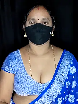 vintage-vibs online show from February 19, 6:16 pm