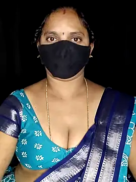 vintage-vibs online show from December 3, 7:24 pm