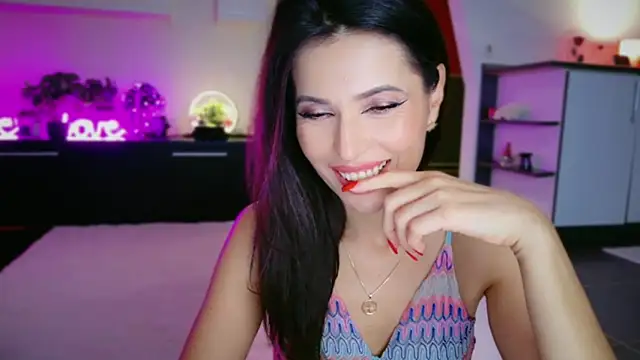 MissSmiley26 online show from December 19, 9:17 pm