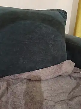 Lucyy1 online show from April 30, 11:42 pm