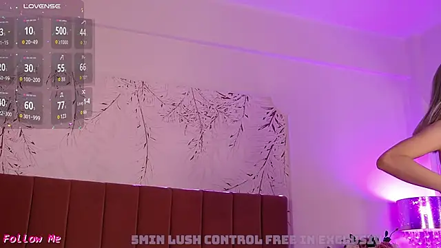 PinkySparks online show from April 9, 7:31 pm