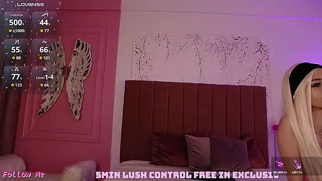 PinkySparks online show from March 31, 6:54 pm