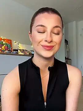 Mia-Minou online show from January 14, 10:52 am