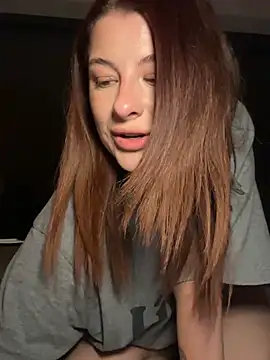 Mia-Minou online show from June 12, 10:51 pm
