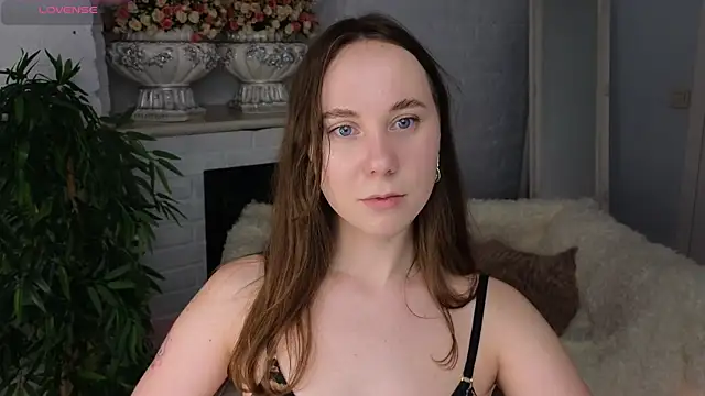 Snapshot of i_can_fix_you chatting on March 21, 7:24 pm i can fix you online show from March 21, 7:24 pm