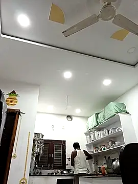 PVNRAO0831 online show from November 1, 5:18 pm