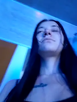 Snapshot of Isabella_21x chatting on February 9, 1:09 pm Isabella 21x online show from February 9, 1:09 pm