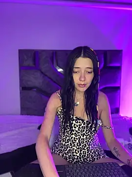 Isabella 21x online show from May 24, 2:11 am
