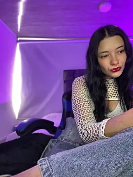 Isabella 21x online show from May 21, 12:57 pm
