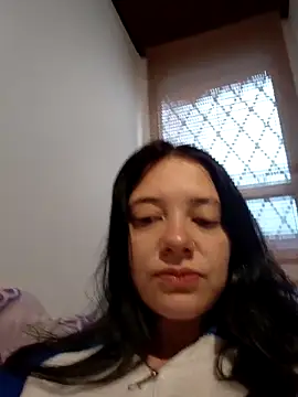 Snapshot of Isabella_21x chatting on February 12, 12:05 pm Isabella 21x online show from February 12, 12:05 pm