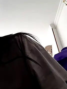 Snapshot of Isabella_21x chatting on November 1, 11:48 am Isabella 21x online show from November 1, 11:48 am