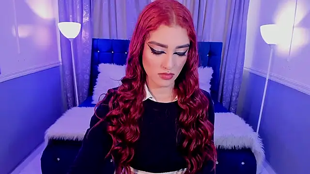 Snapshot of hallsredd chatting on January 24, 8:53 pm hallsredd online show from January 24, 8:53 pm