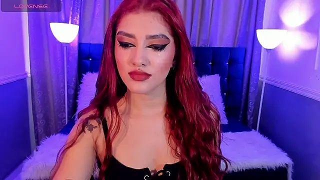 Snapshot of hallsredd chatting on March 11, 8:31 pm hallsredd online show from March 11, 8:31 pm