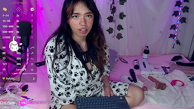 Snapshot of sophie_north chatting on March 10, 8:56 pm sophie north online show from March 10, 8:56 pm
