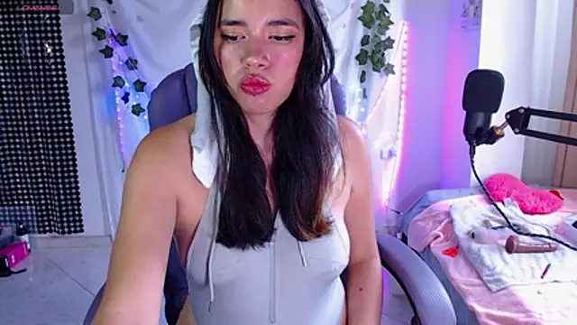 sophie north online show from January 16, 8:57 pm