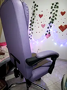 sophie north online show from March 14, 12:05 am