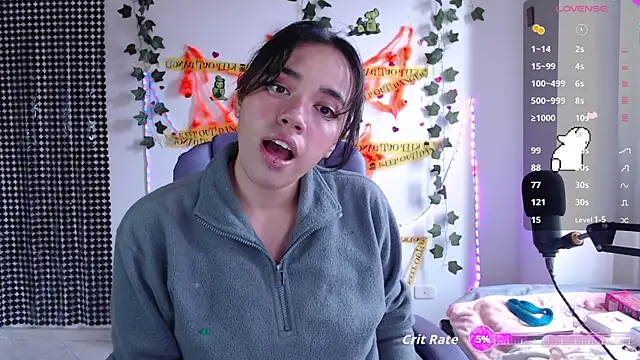 sophie north online show from October 29, 6:40 pm