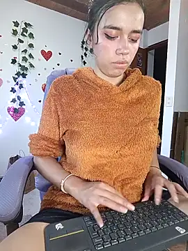 sophie north online show from February 21, 10:45 pm