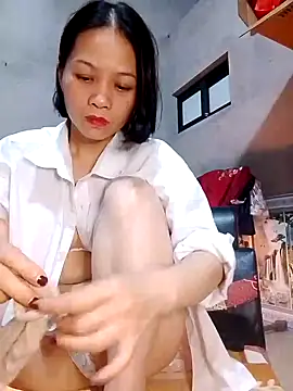 Snapshot of Aninyin22 chatting on March 3, 11:56 pm Aninyin22 online show from March 3, 11:56 pm