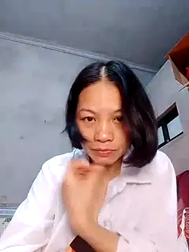 Snapshot of Aninyin22 chatting on February 28, 11:12 pm Aninyin22 online show from February 28, 11:12 pm