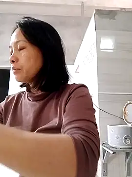 Aninyin22 online show from December 19, 2:04 am