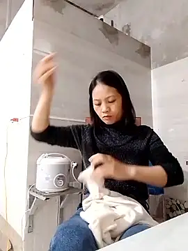 Aninyin22 online show from March 6, 12:49 am