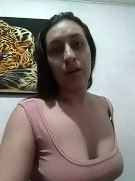 dulccemaria24 online show from April 14, 11:37 am