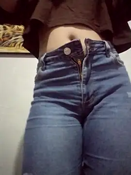 dulccemaria24 online show from March 7, 1:12 am