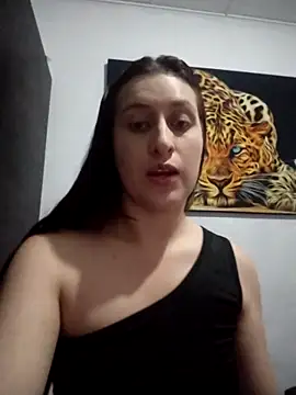 dulccemaria24 online show from March 10, 2:37 am