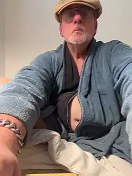 oldenglishguy online show from May 11, 7:00 pm
