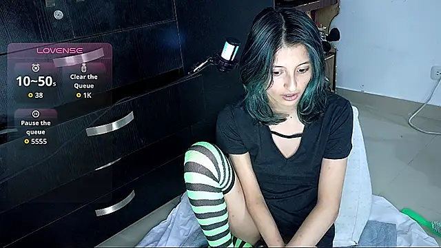 Camila---torres online show from November 3, 3:23 am