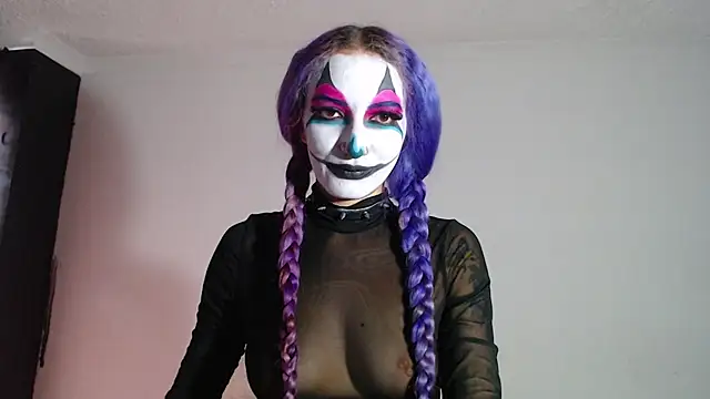 Eloise-brown online show from November 9, 7:29 pm