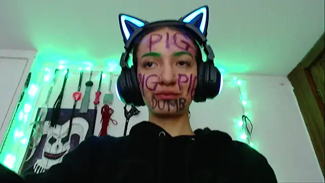 Eloise-brown online show from March 14, 11:32 pm